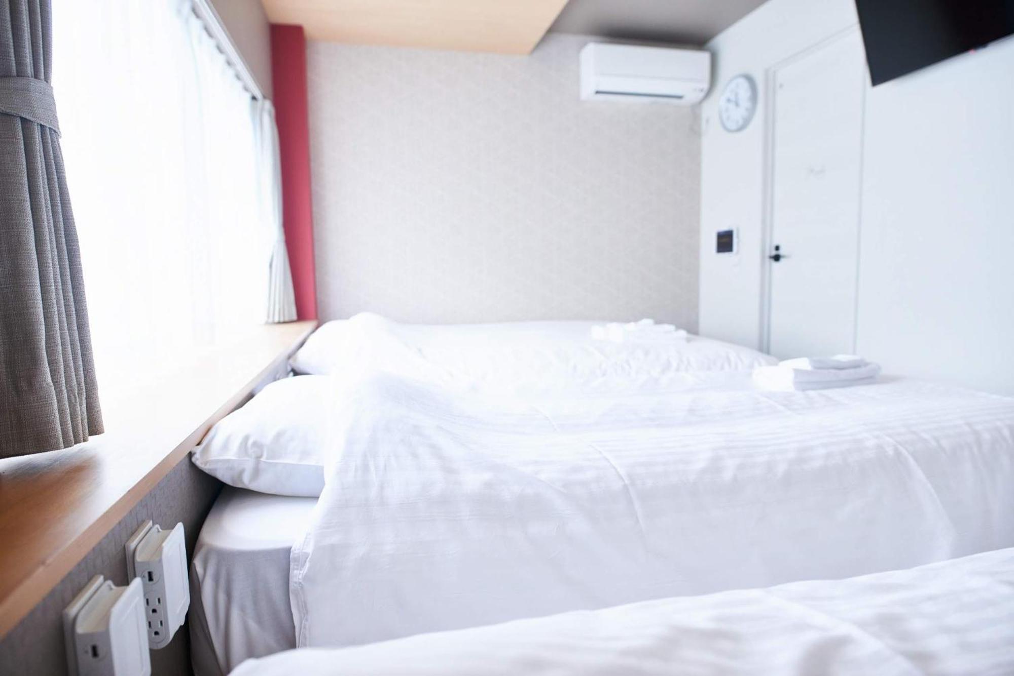 فندق Shinsaibashi House أوساكا الغرفة الصورة