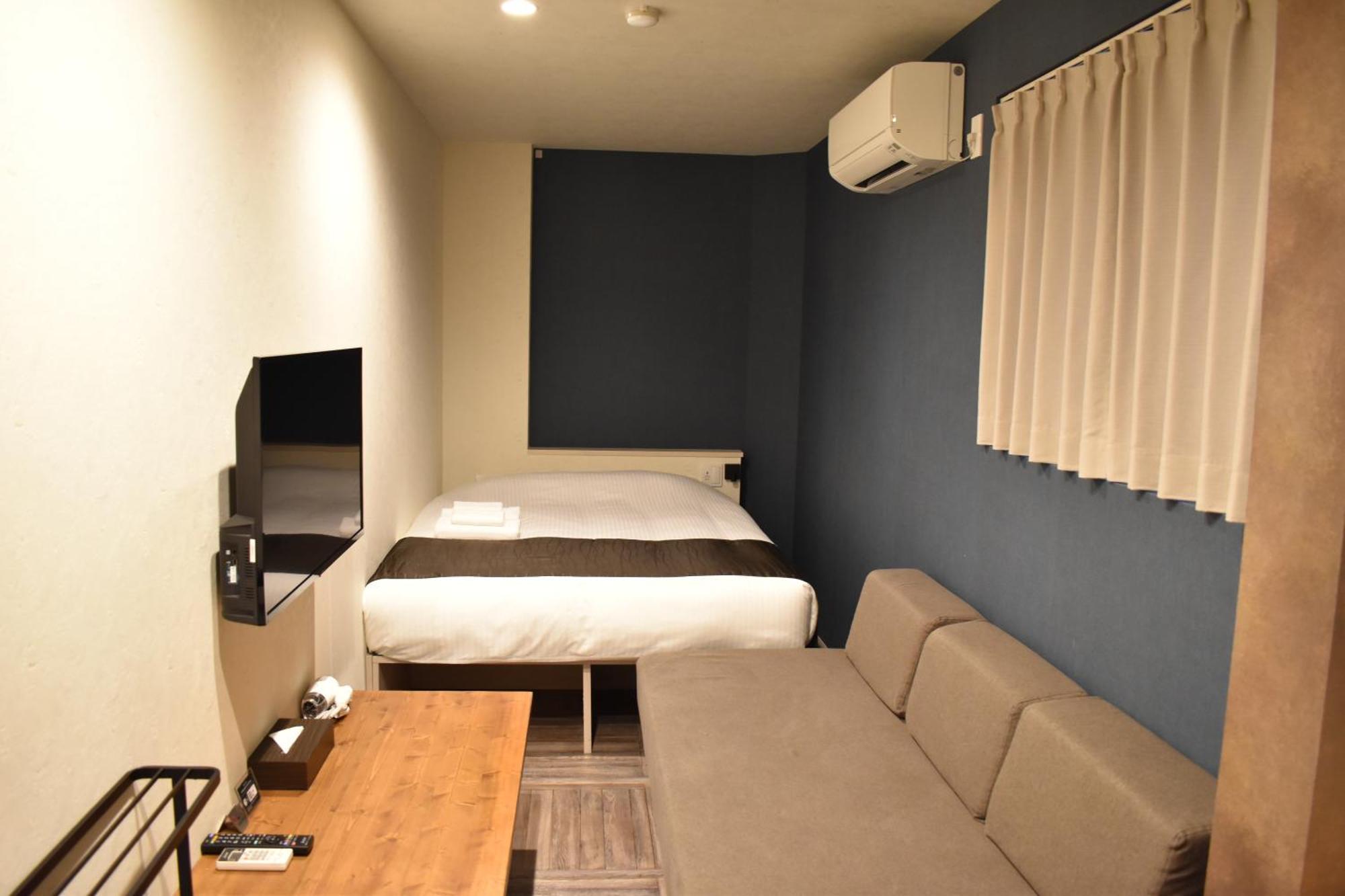 فندق Shinsaibashi House أوساكا الغرفة الصورة